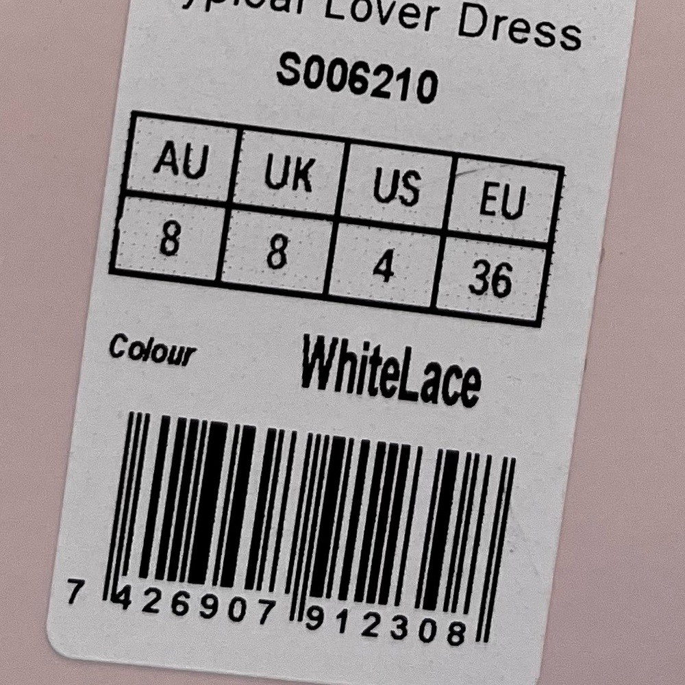 Showpo. NWT Typical Lover Dress Sz 4 - Picture 7 of 7